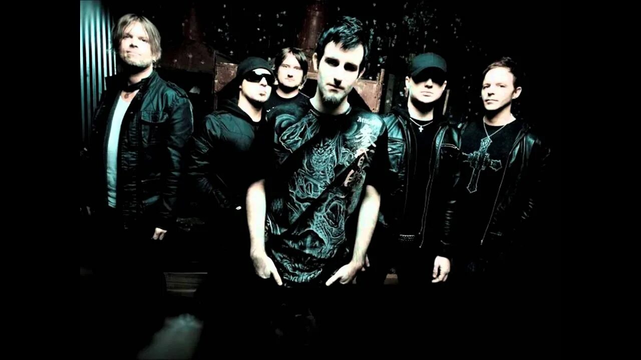 Pendulum joey valence brae napalm. Группа пендулум. пол хардинг pendulum. вокалист pendulum. rob swire pendulum.
