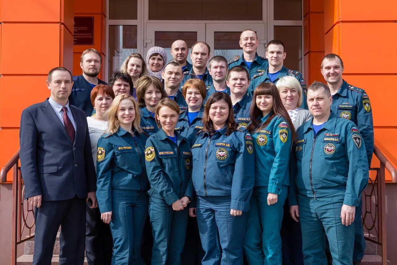 Диспетчер старого оскола. Диспетчер жкх. Диспетчер старого оскола. Горячая линия рэс. Губкин начальник овд.