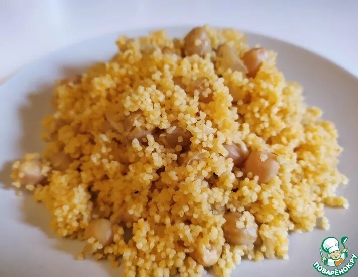 Кус кус с нутом. С чем едят кускус. Moroccan couscous. Кус-кус. Кус фучак.