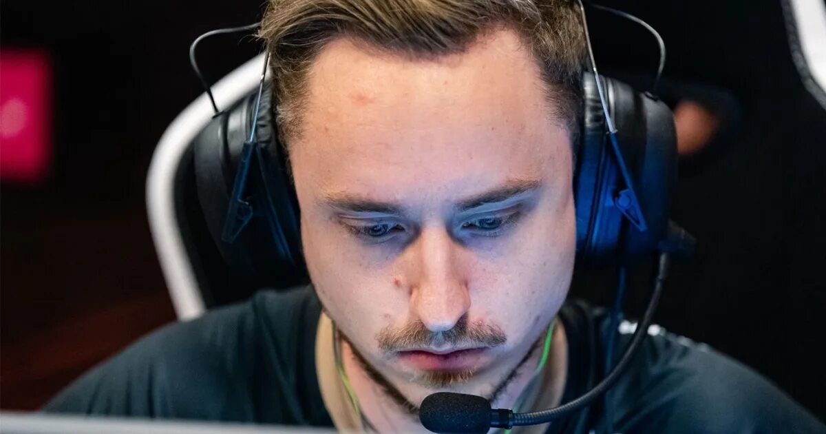 Get right away. Гет райт. get right cs go. dignitas состав. getright обои.