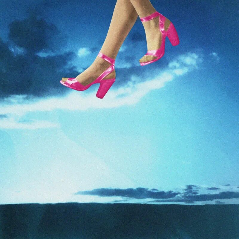 Walking on идиома. Walk on air idiom. walking on air idiom. walk on air иллюстрация. walking on air обложка.