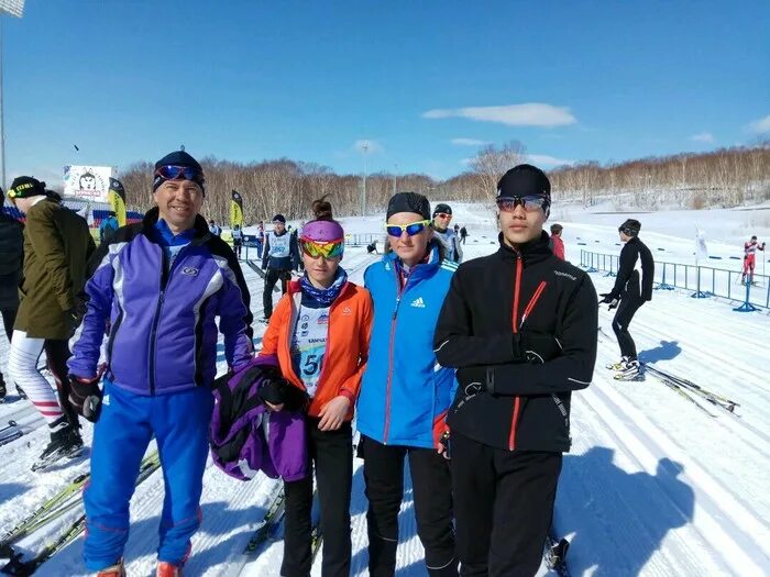 Северные зори камчатка флешмоб. Эссо. При использовании эссо с демонстрацией. Малкинские горячие источники камчатка. Быстринский спринт.