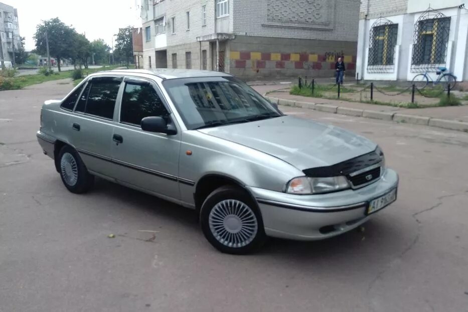 Нексия. Машина дэу нексия 2005 года. Нексия дайво 2020год новый кузов. Дэу нексия цвета кузова темная вишня. Дэу нексия спб.