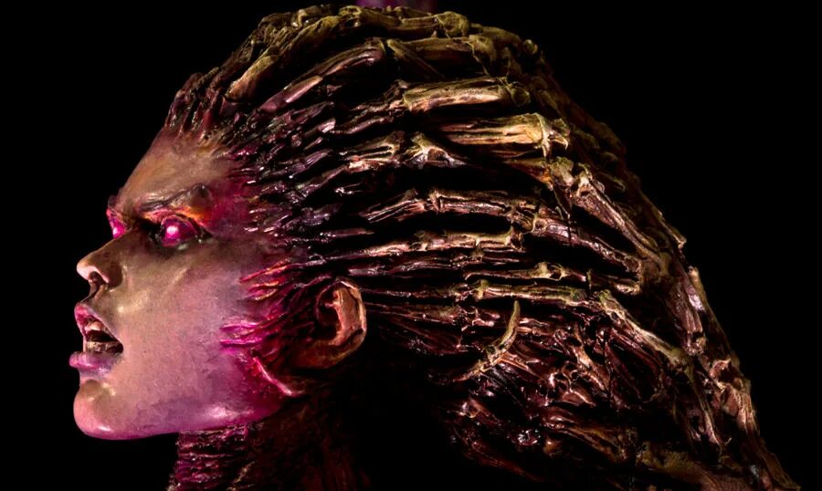 Сара керриган королева клинков. Сара керриган. Керриган королева клинков. Королева зергов керриган. Сара керриган.