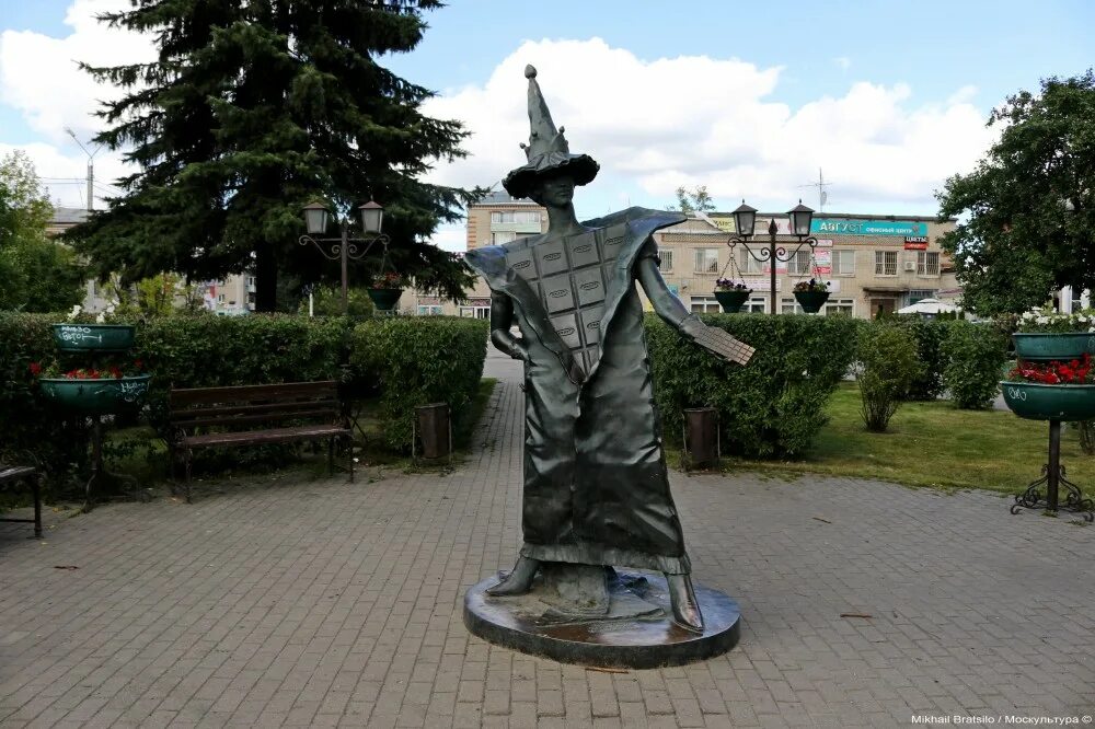 Покров. Город памятник шоколаду. Город памятник шоколаду. Памятник шоколаду г. Памятник шоколадной фее в покрове.