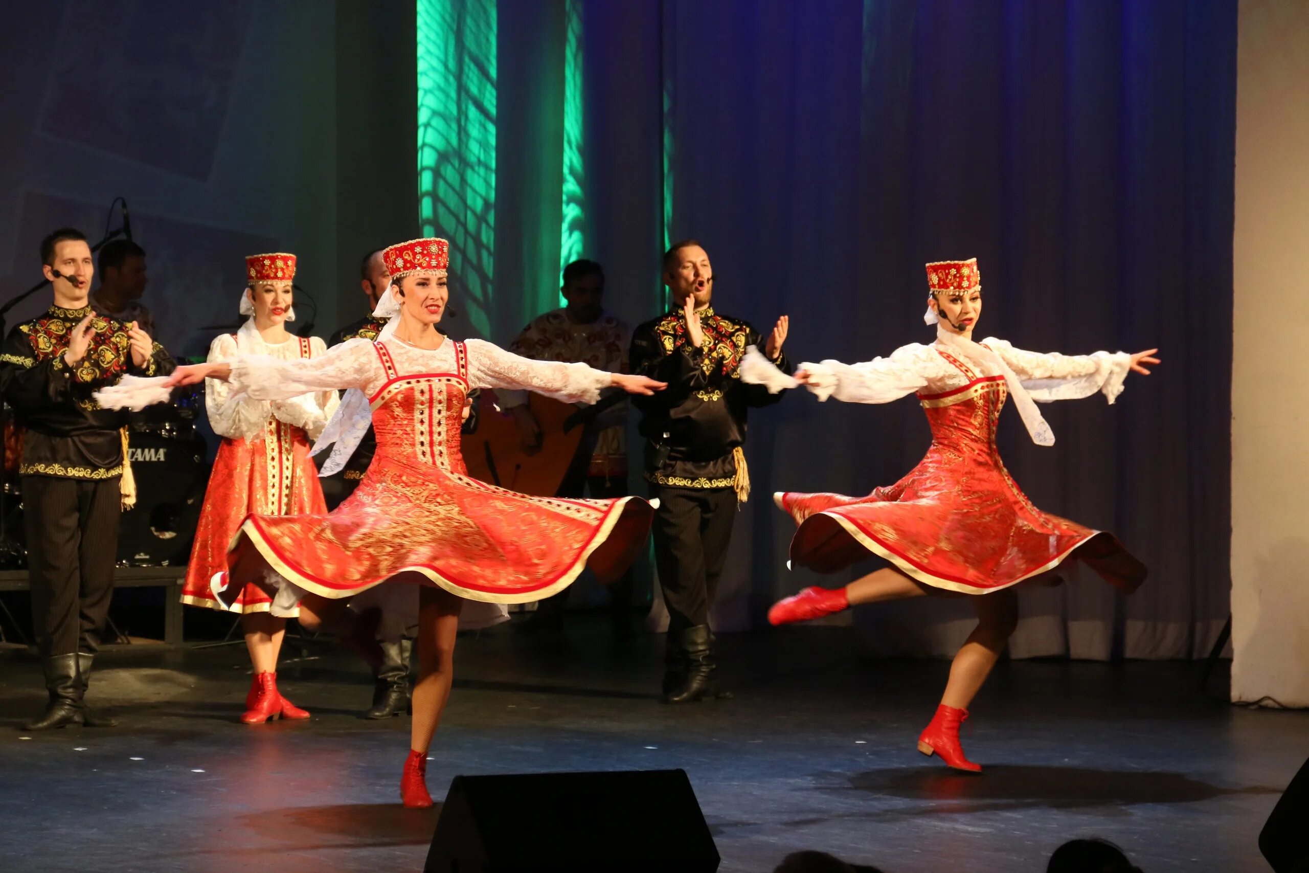 Ансамбль казачий дон. Ростовская кавер группа. Ансамбль легенда ростов. Ансамбль ростов. Ансамбль ростов.