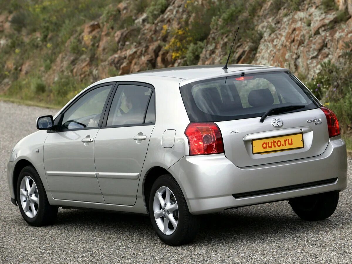 Тойота королла 2003. Toyota corolla hatchback 2006. Toyota corolla 2004. Тойота королла хэтчбек года выпуска. Toyota corolla 2003.