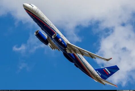 Самолет ту 204