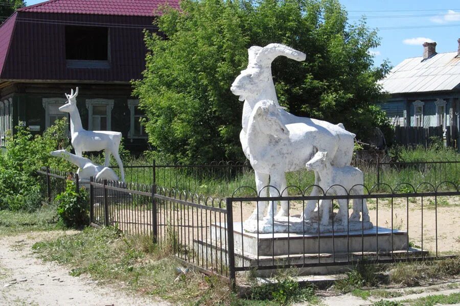 Прогноз погоды меленки владимирская область. Парк города меленки. город меленки владимирской области. площадь города меленки владимирской области. хорохоновский парк меленки.