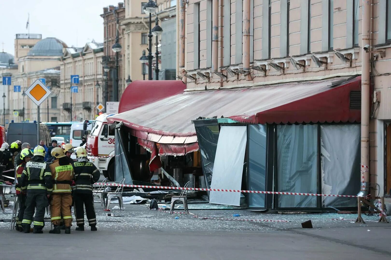 Теракт в кафе в Санкт-Петербурге. Терракт Санкт Петербурге. Во сколько произошел теракт вчера