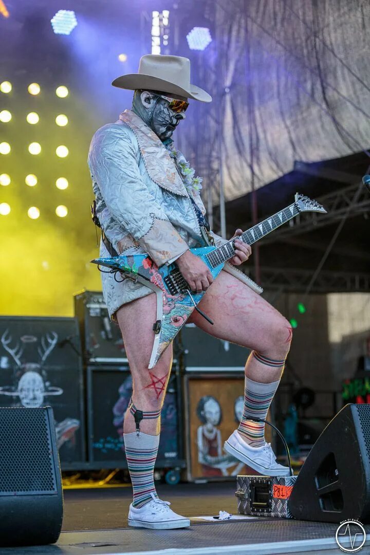 Limp bizkit vibes. Limp Bizkit 2021. Уэс Борланд Lollapalooza. Limp Bizkit 2019. Limp Bizkit гитарист сейчас.