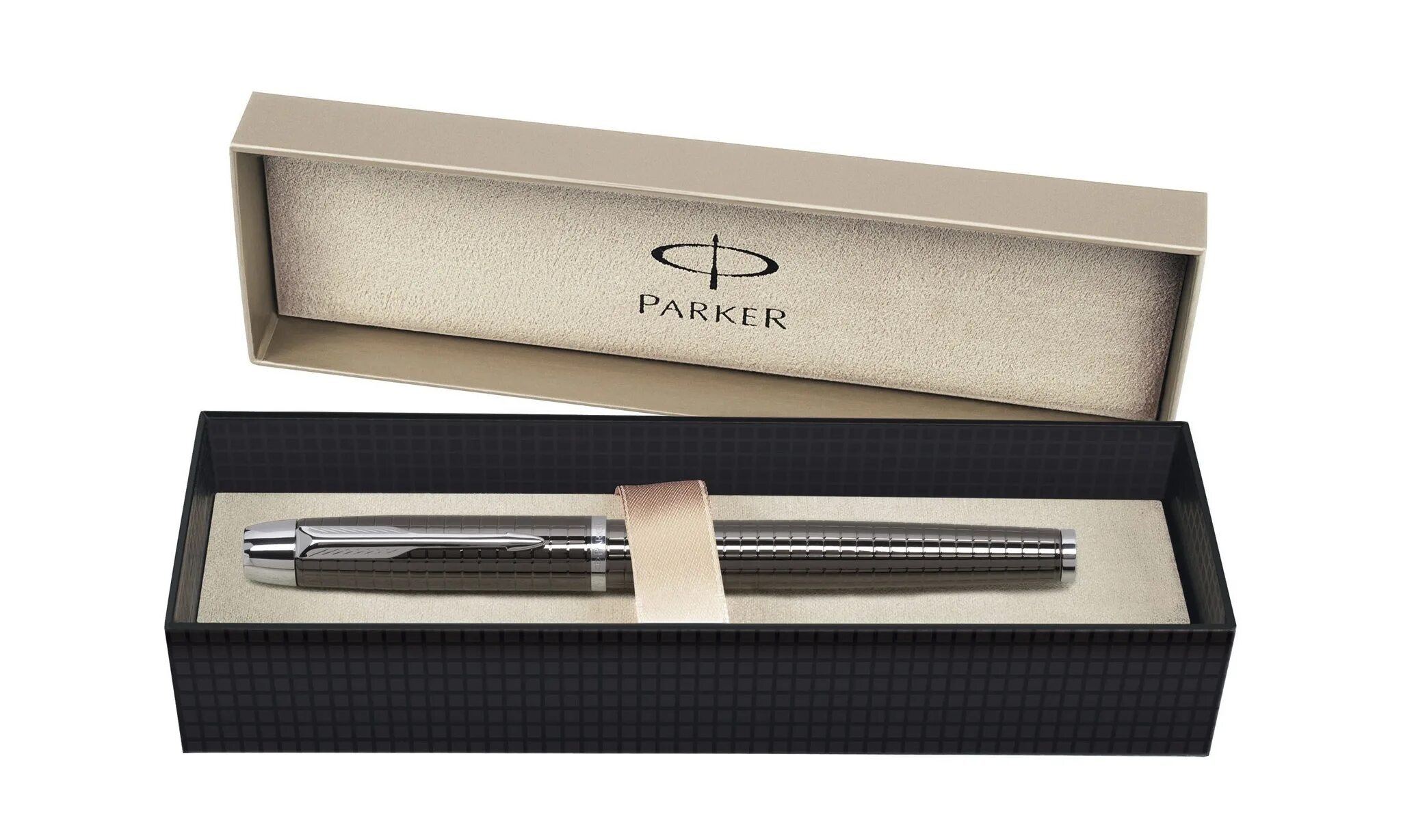 Сколько ручек в упаковке. Ручка шариковая Parker "im Premium Deep Gun Metal Chiselled CT". Перьевая ручка Parker im Premium f222, shiny Chrome (перо f). Перьевая ручка Parker im Premium f222, Deep Grey Gun Metal (перо f) s0908690. Parker шариковая ручка Jotter Premium k176.