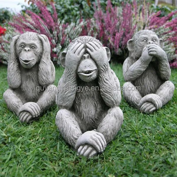 Обезьяна на дереве. Двойнаяая розовая обезьяна из гарден оф банбан. Манки сад. Манки сад. Лоро парк обезьяны.