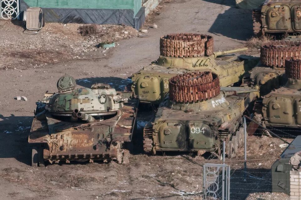 Парк подбитой техники. 206 БТРЗ Уссурийск. Бронетанковый ремонтный завод №206. Бронетанковый завод 206 Уссурийск. Бронетанковый ремонтный завод Уссурийск.