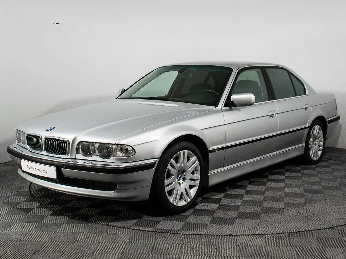 BMW 750i e38. BMW 750i e38 1998. BMW 7 e38 750i. БМВ 750i е38.