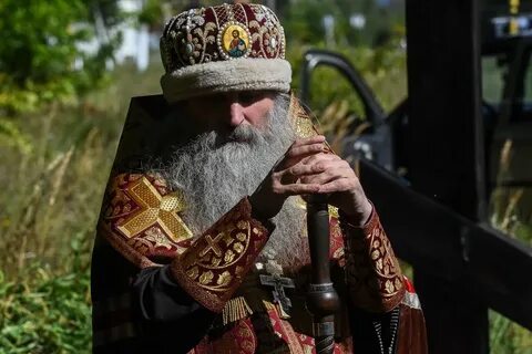 Стал старообрядцем