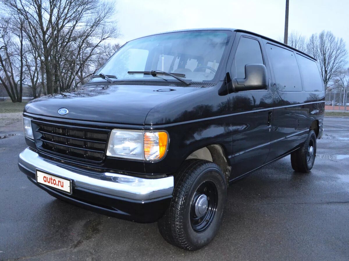 Ford Minivan 1996. Ford Econoline. Ford Econoline черный. Микроавтобус Форд Econoline.