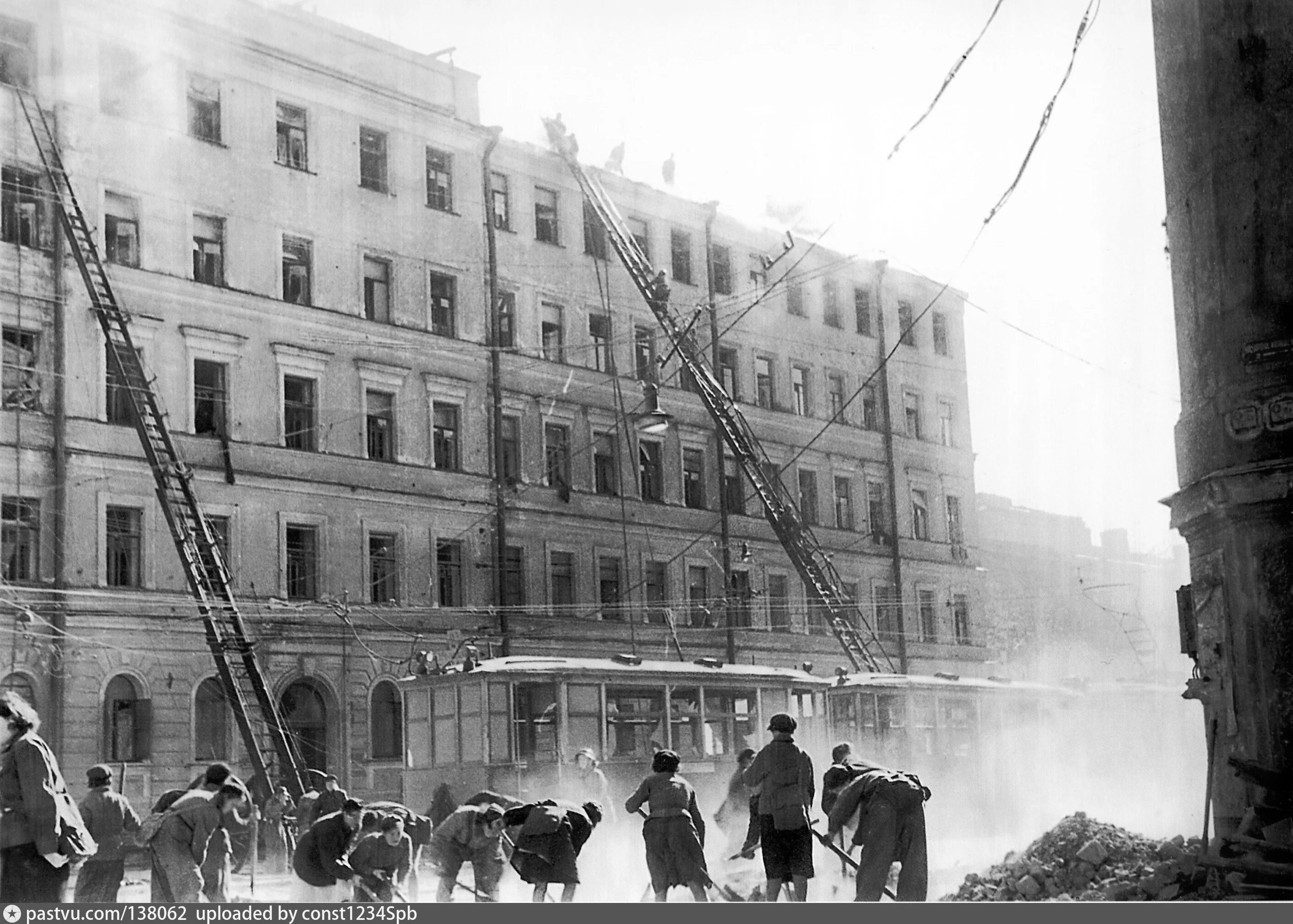 Осень 1944 года. Блокадный Ленинград Ленинграде.