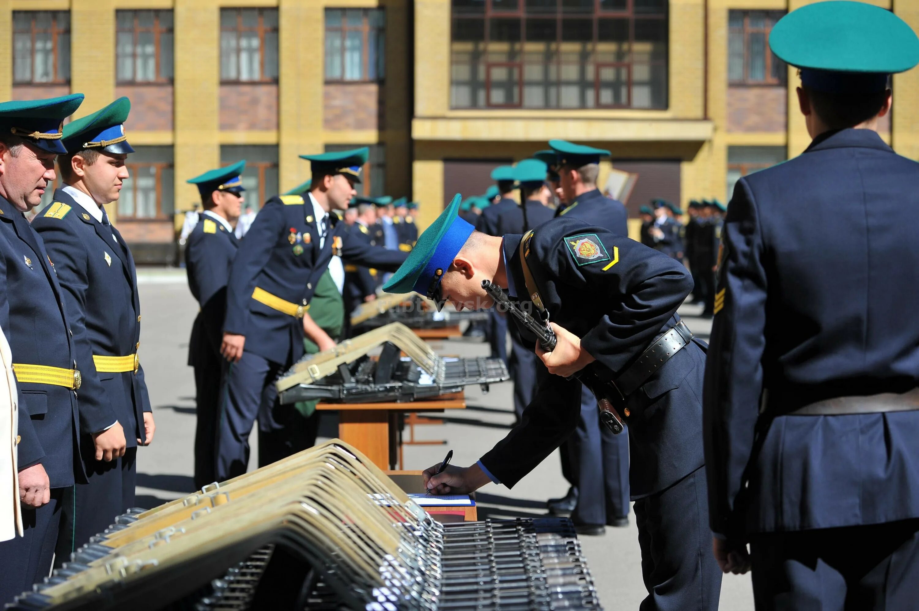 Московское пограничное военное. Московское пограничное военное. Московское пограничное военное. Московское пограничное военное. Московское пограничное военное.
