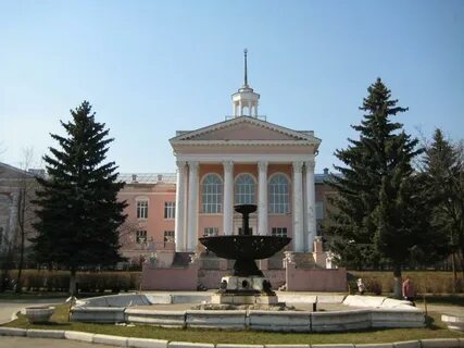 Есенина 46 дворец детского творчества ул