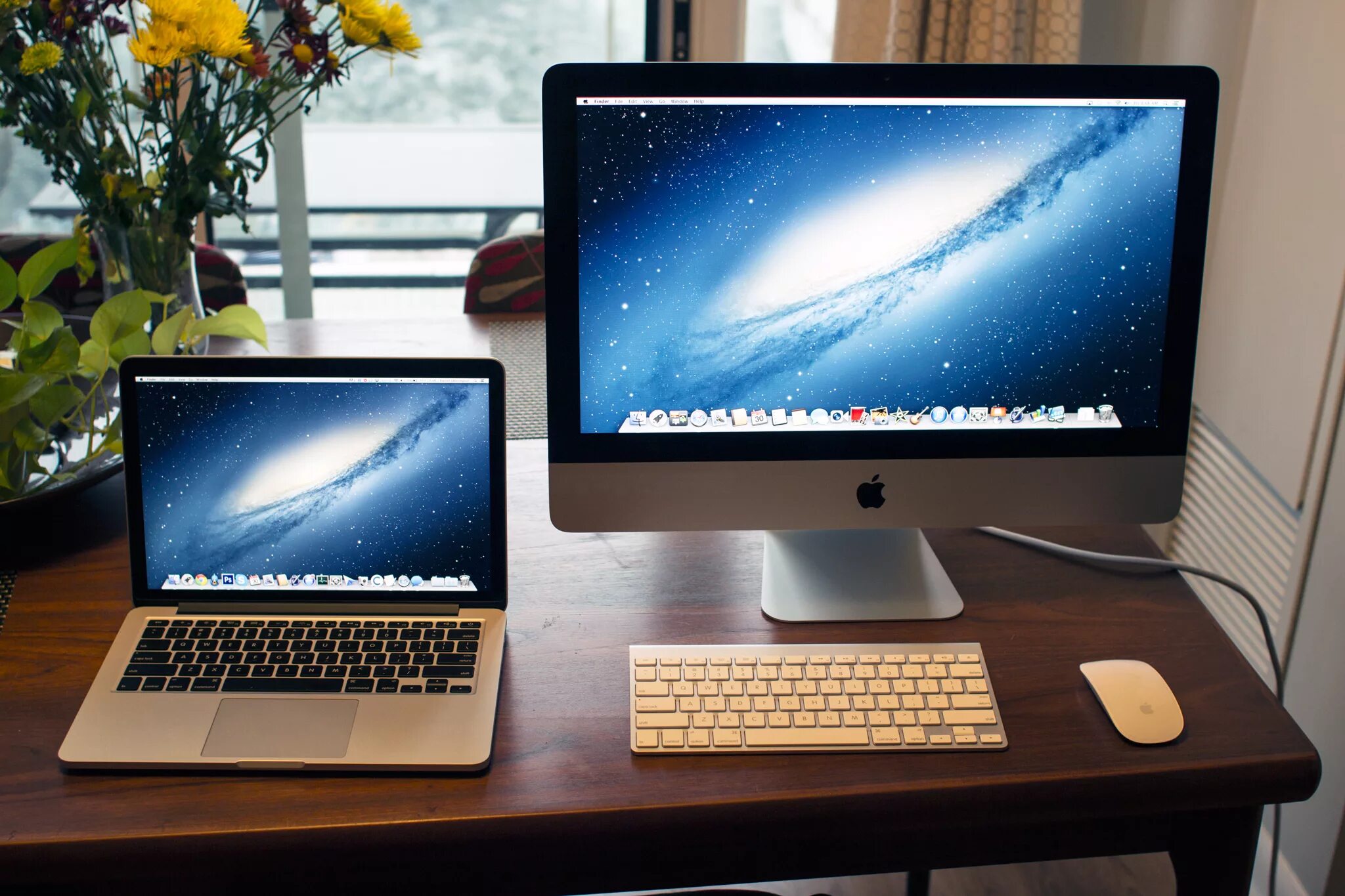 Apple desktop. IMAC 21.5 Dimensions. IMAC 21.5 2012. IMAC 27" and MACBOOK Pro. IMAC 21.5 И MACBOOK 13.