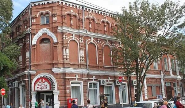 Банки г ейск. Свердлова 120 ейск. Банки г ейск. Ейск краснодарский. Ейск улица свердлова.