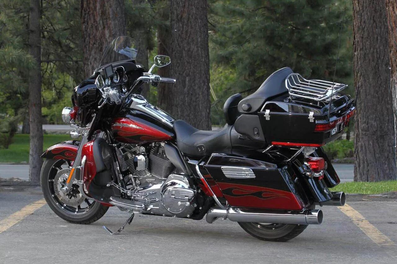 Harley electra glide. Harley davidson electra glide 1995. Harley davidson ultra classic 2007. Electra glide ultra classic 2015. Мотоцикл харлей дэвидсон электра глайд.