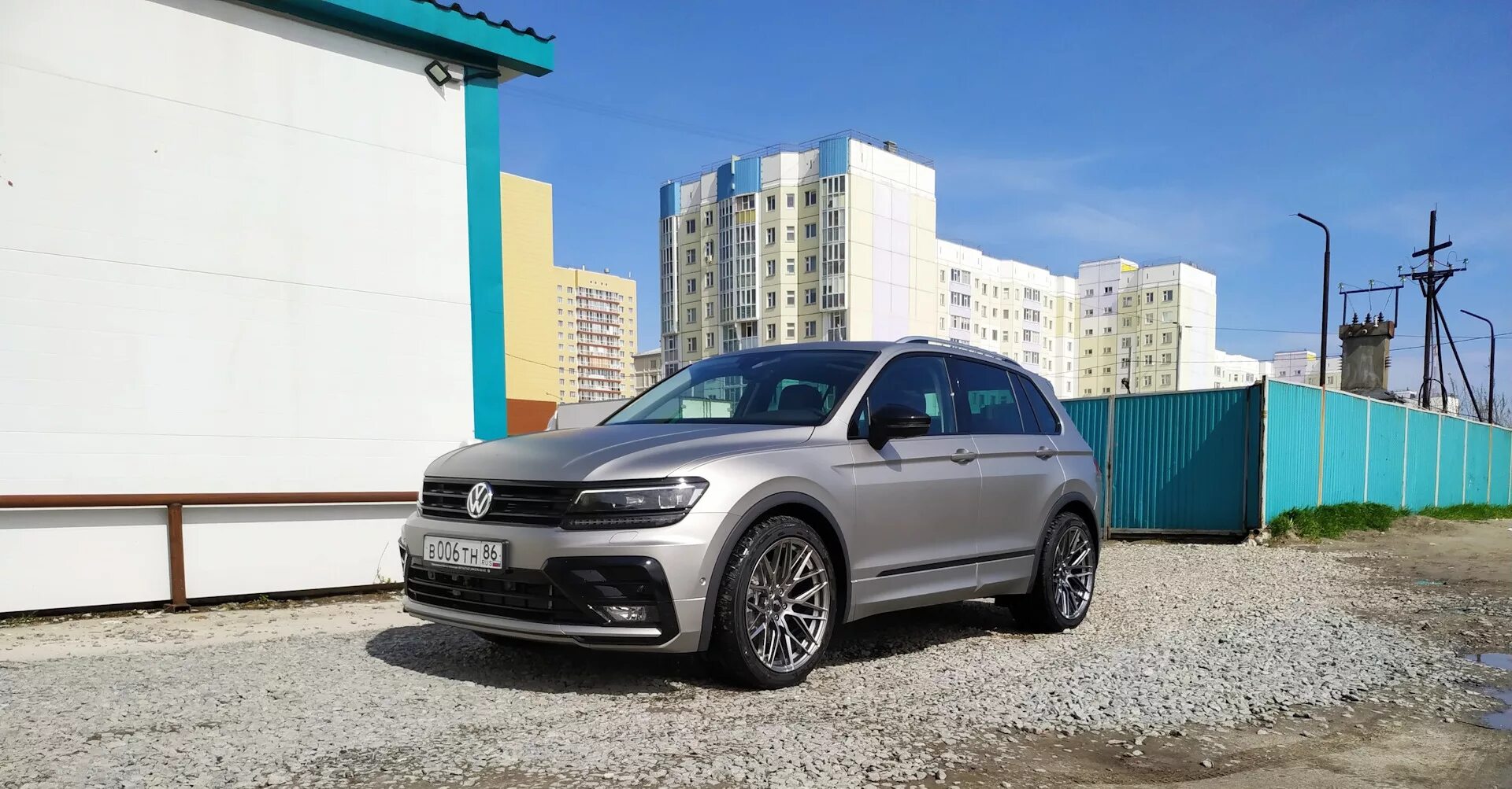 Колеса volkswagen tiguan. Volkswagen Tiguan 2 диски r19. VW Tiguan 1 r17. VW Tiguan 2 r20. VW Tiguan 2 r19.