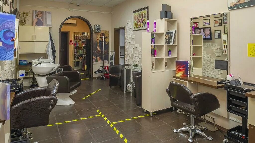 салон красоты шоколад вывеска.