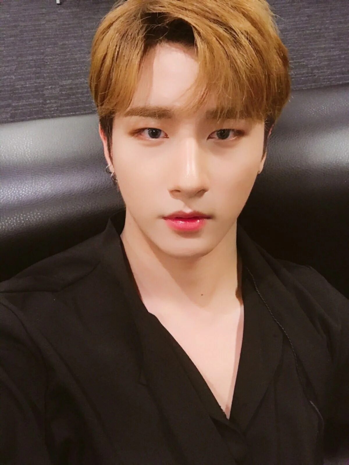 Monsta x changkyun. M monsta x. Ай эм старой. Чангюн monsta x. Чангюн monsta.