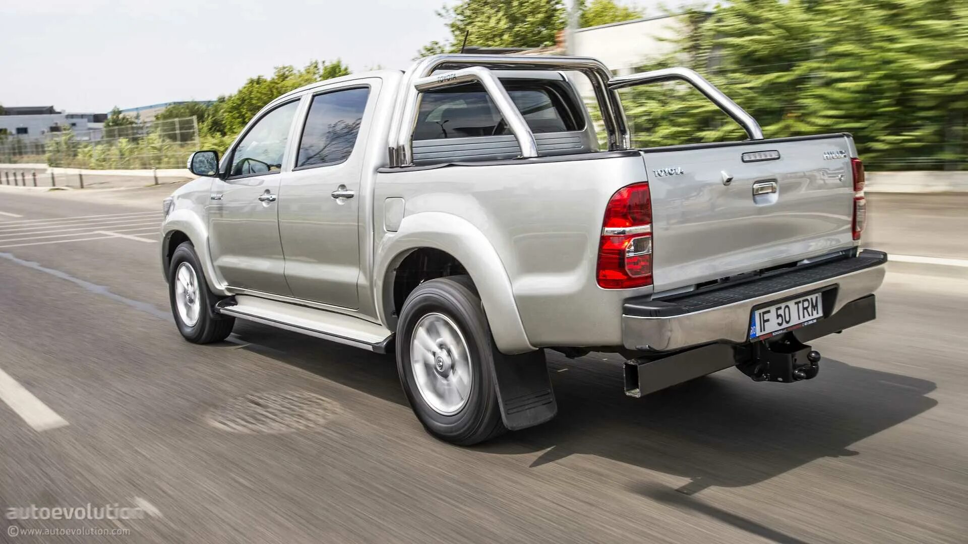 Куплю тойоту б у хайлюкс. Тойота Хайлюкс пикап 2020. Тойота Хайлюкс 2005. Toyota Hilux 2012. Тойота Хайлюкс 2015.