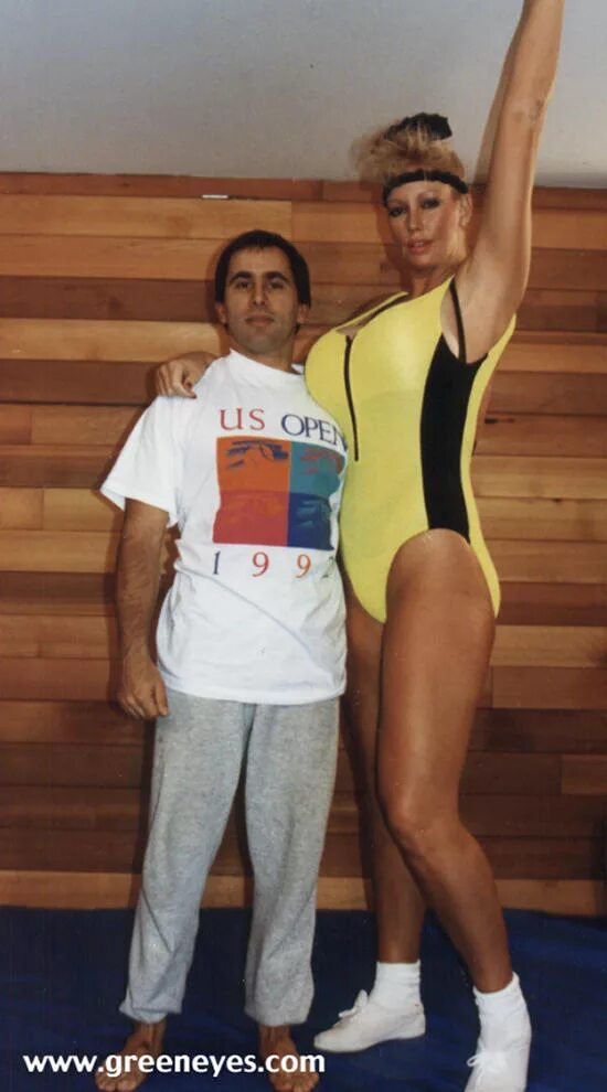 Bunny glamazon. Bunny Glamazon рост. Bunny Glamazon высокая. Bunny Glamazon рост вес. Bunny Glamazon Lift and carry