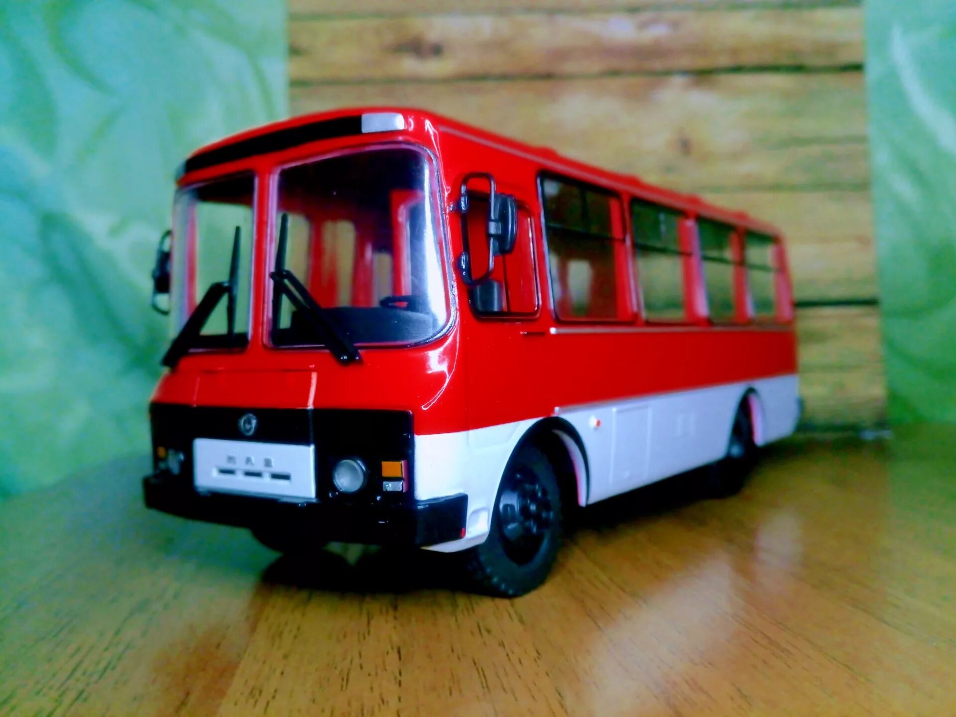 Модель 3205. ПАЗ 3205 Модимио. ПАЗ 3205 1 43. Автобус ПАЗ 3205 модель. ПАЗ 3205 1 43 наши автобусы.