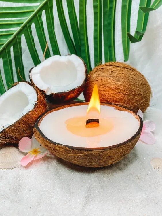 ароматическая свеча - кокос. соево кокосовые свечи. кокосовый воск для свечей. соево кокосовые свечи. соево кокосовые свечи.