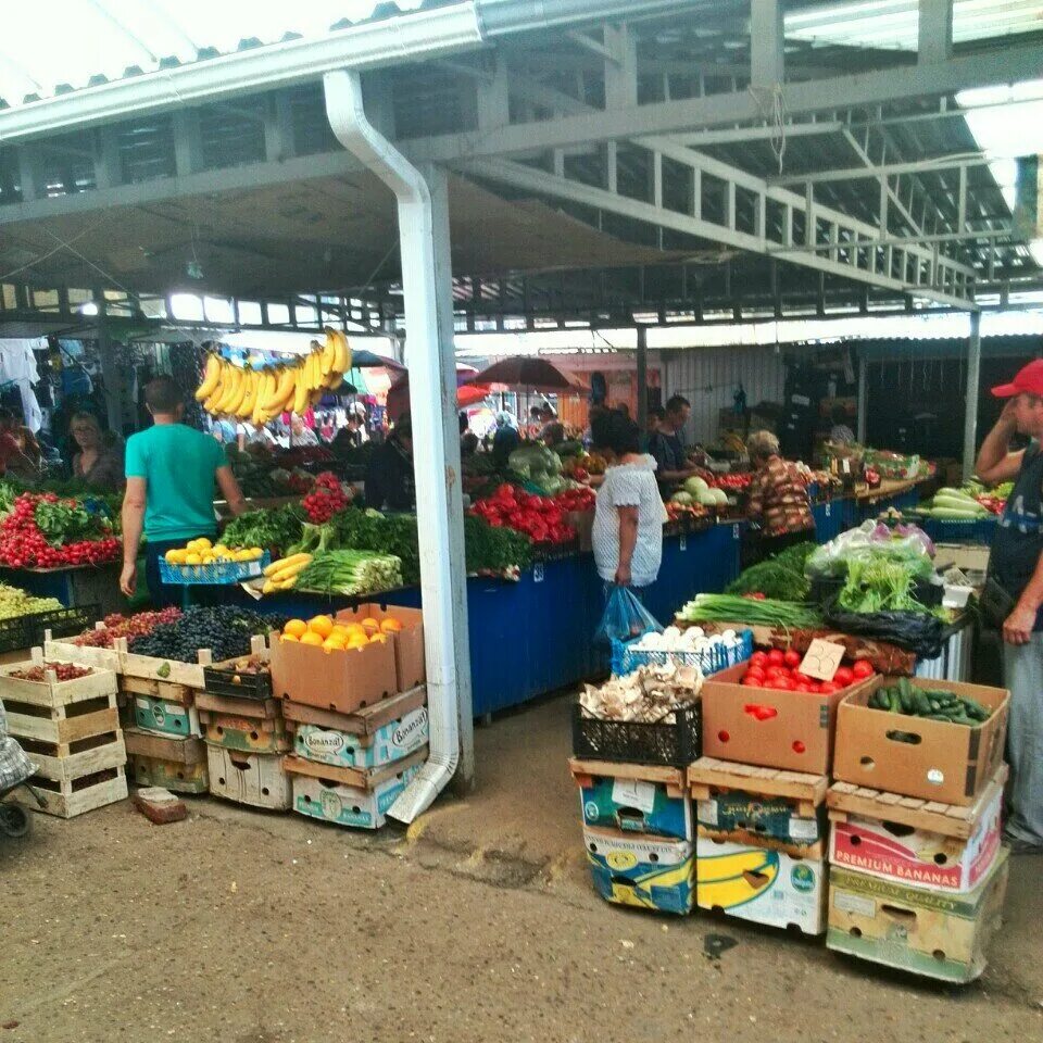 Усть-Лабинск рынок продуктовый. Усть Лабинский рынок. Птичий рынок в Усть-Лабинске. Лабинск рынок. Рынок лабинск