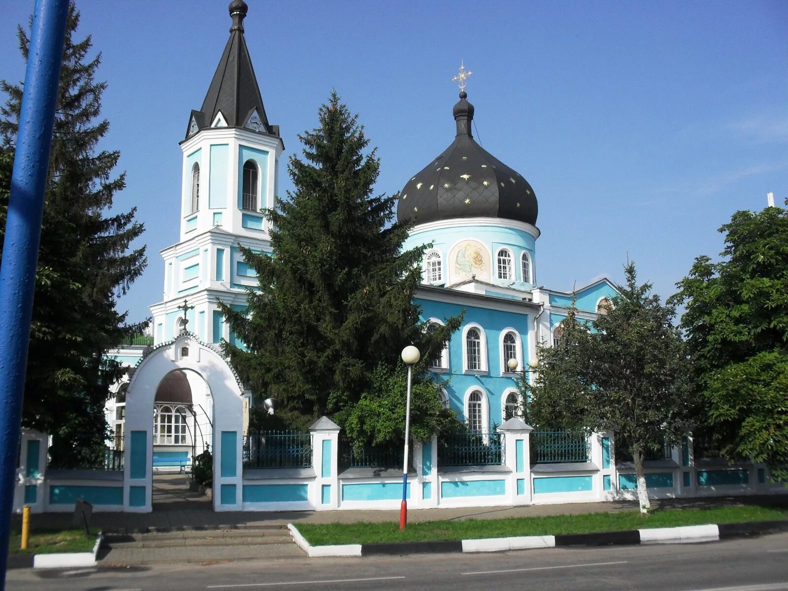 Храм в городе новый Оскол. Город новый Оскол Белгородской области. Успенский храм старый Оскол. Погода новый оскол на неделю белгородская область