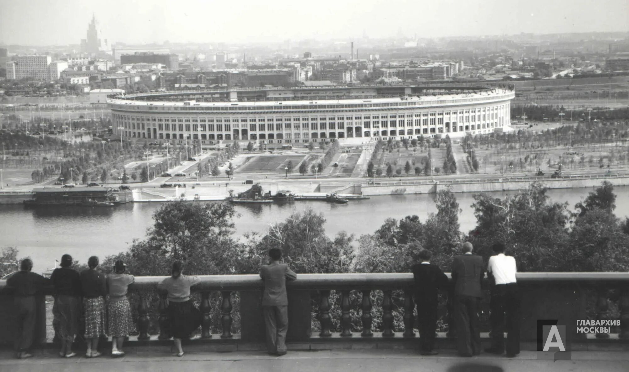 Центральный стадион имени Ленина в Лужниках. Москва, Лужники 1956 год. Центральный стадион им Ленина в Лужниках 1956. Лужники 1980.