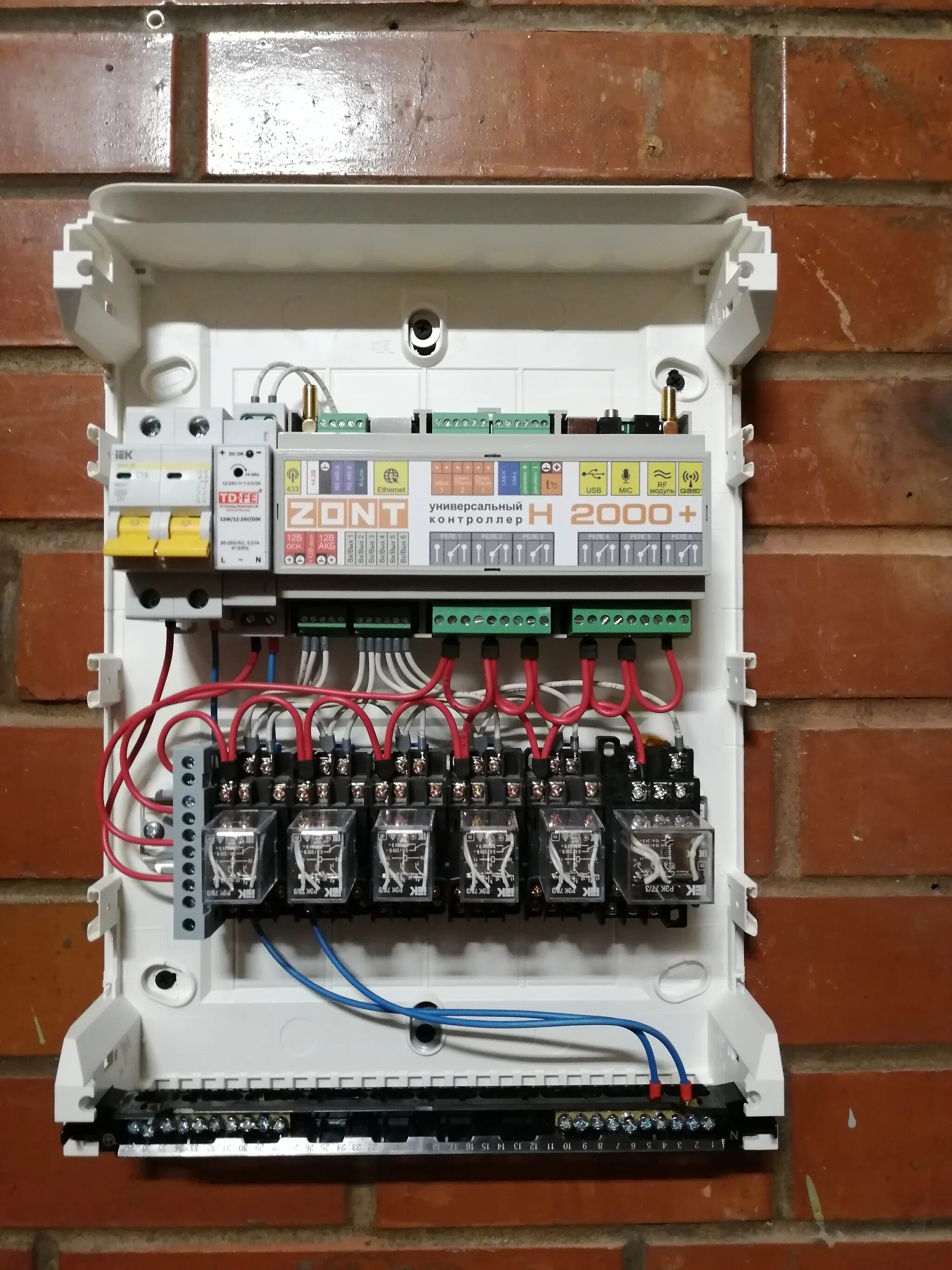 Контроллер zont h2000. Контроллер zont h-2000+. универсальный контроллер zont h2000+. zont h2000+ pro. монтаж zont h2000+.
