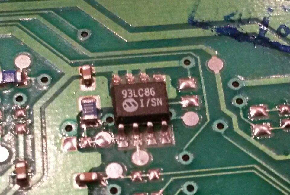 Чип eeprom. Чип епром эбу e6t4. микросхема eeprom на m73. 95320 eeprom. 93с66 даташит.