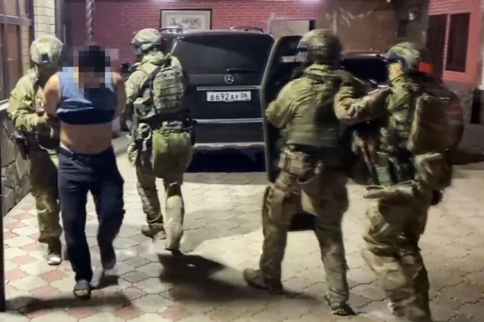 Задержаны 30 человек. Задержаны 30 человек