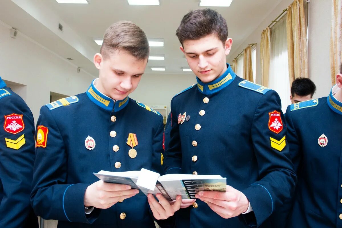 Отзывы ставропольское президентское кадетское училище. Ставропольское президентское кадетское училище. Ставропольское президентское кадетское училище для девочек. Отзывы ставропольское президентское кадетское училище. Президентское кадетское училище ставрополь.