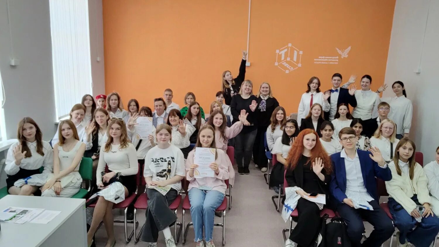 стадион для легкой атлетики. балашов 2023. молода 2023. шиповка юных сочи 2023. молода 2023.