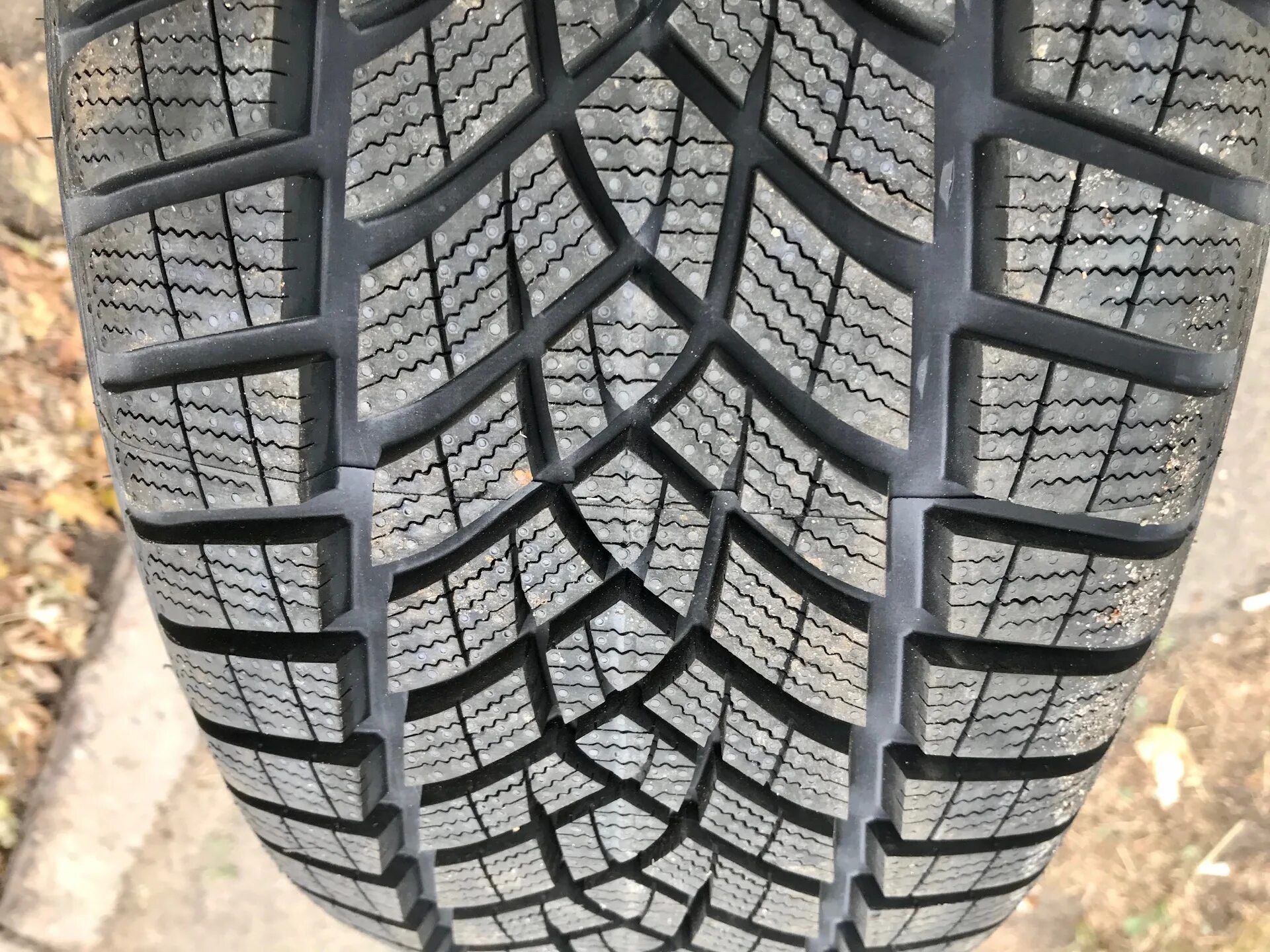 Goodyear ULTRAGRIP Ice SUV Gen-1. Goodyear ULTRAGRIP Performance Gen-1. Goodyear ULTRAGRIP Performance +. Goodyear ULTRAGRIP Ice SUV g1.