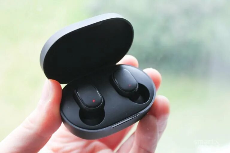 Mi true wireless купить. Xiaomi mi true Wireless Earbuds. Xiaomi mi Earbuds Basic 2. Xiaomi mi true Wireless Earbuds Basic. Xiaomi true Wireless Earbuds 2.