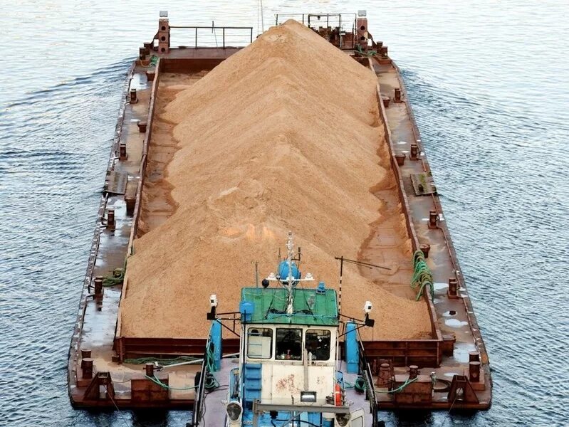 большие баржи. угольная баржа несамоходная. самоходные баржи с краном. самоходная баржа толкач. пустая баржа.