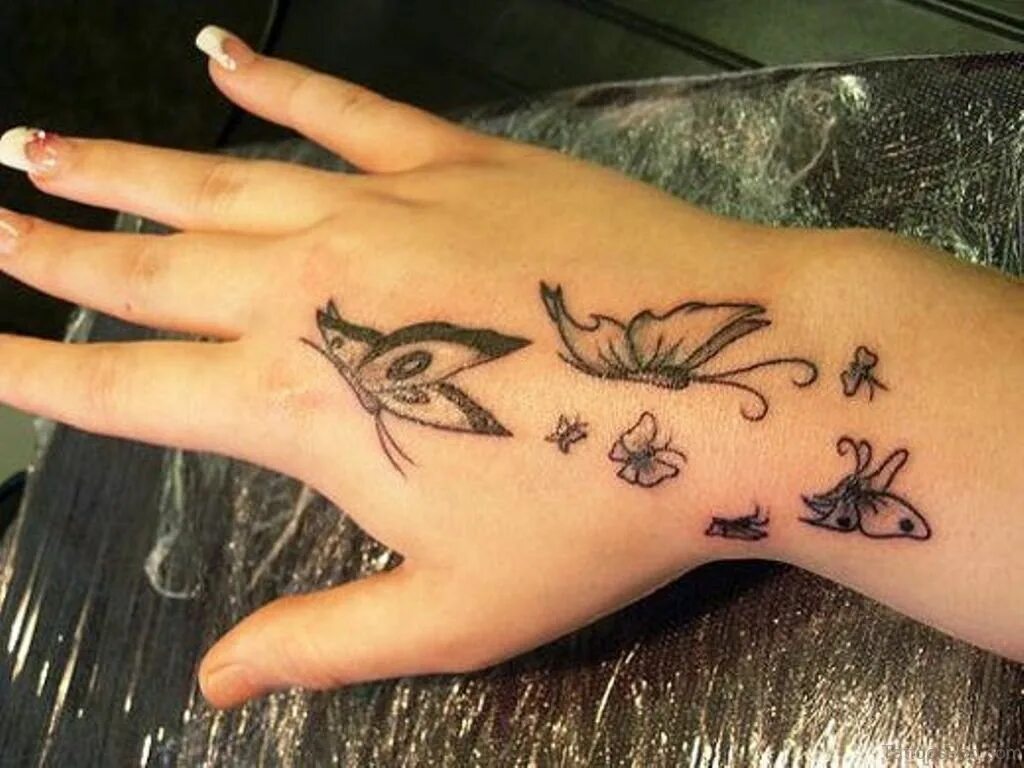 El tattoo