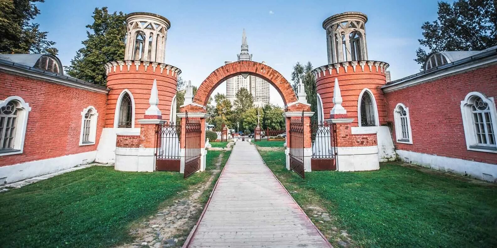 Воронцовский парк воронцовский парк 3 фото. Парк усадьба воронцово Москва. Воронцовский парк (парк-усадьба «воронцово»). Усадьба в Воронцовском парке в Москве. Воронцовский парк ЮЗАО.