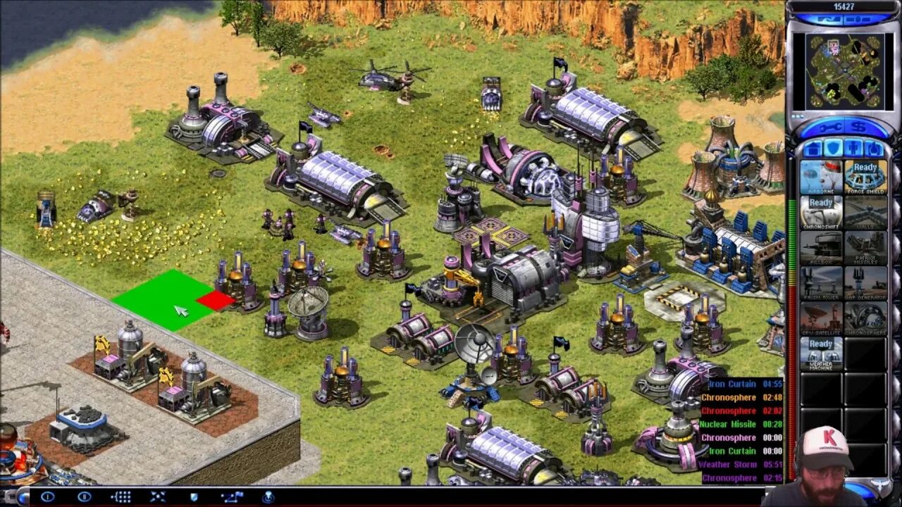 Clover revenge final. Радалер 2. Command & Conquer: Red Alert 2 - Yuri's Revenge. Red Alert 2 шпион. Spy Red Alert 2.