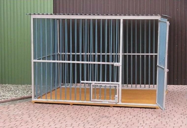 Вольер для собаки 2х2. Вальер для собаки не большой. Мини вольер. Вольер 2х2 для собаки кавказской овчарки. Мини вольер.