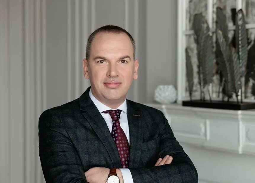 Ген директор аквилон лизинг пенза. Руководитель лизинга. Арвал лизинговая компания. Лизинг компания директор. Ивантер втб лизинг.